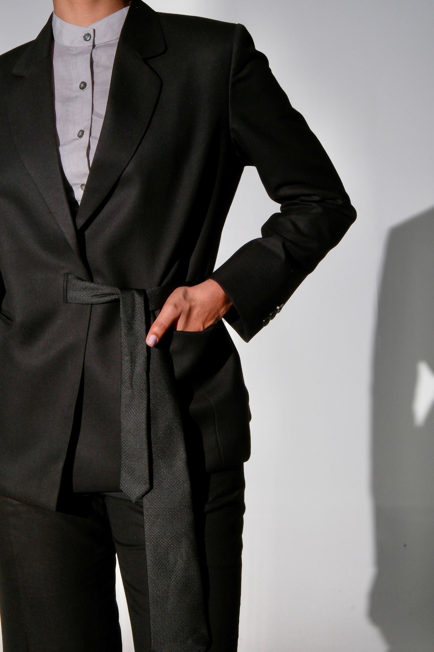Tie Up Business Suit in Black